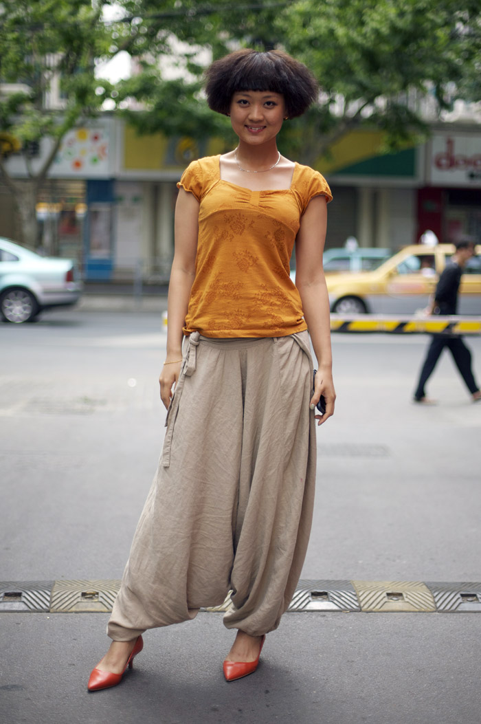 3 Ways to Wear Harem Pants [and what to wear with them] – The